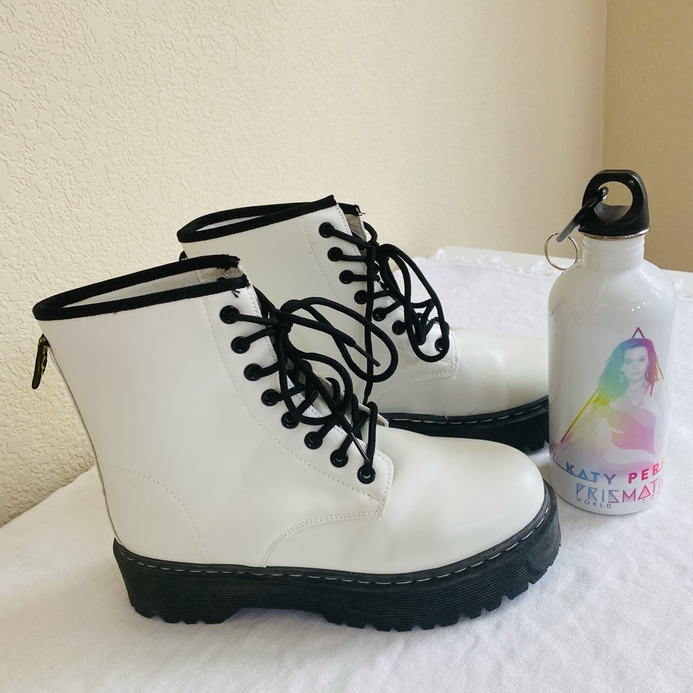 Womens Combat Boot